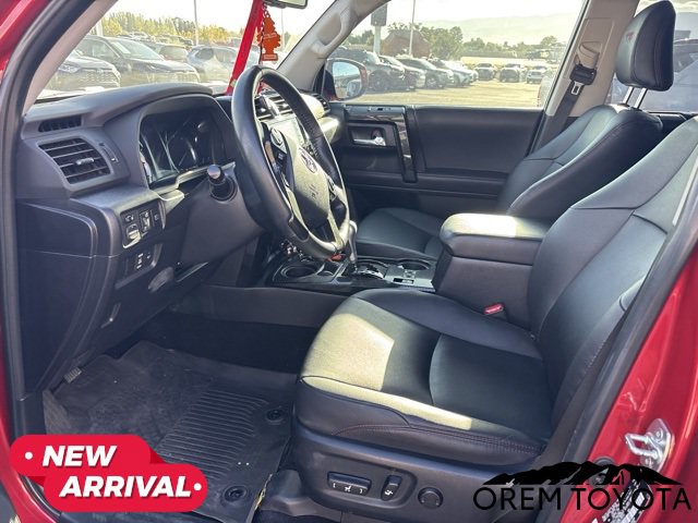 Used 2023 Toyota 4Runner TRD Off-Road Premium w/ Moonroof Package AWD/4WD image 15
