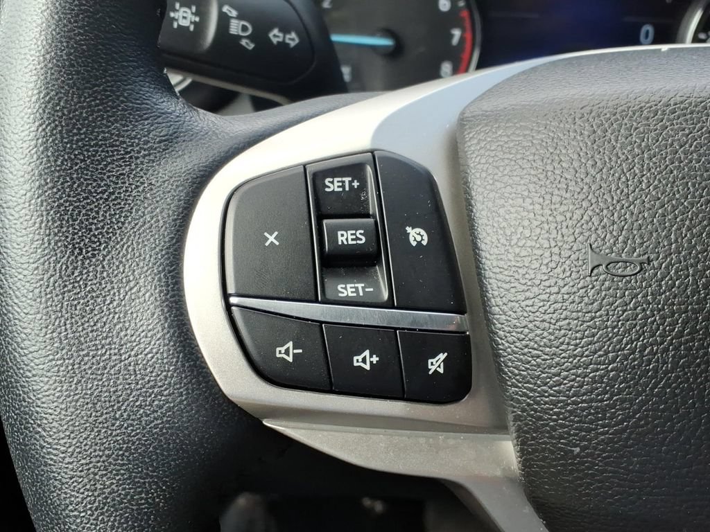 Certified 2023 Ford Explorer XLT AWD/4WD image 7