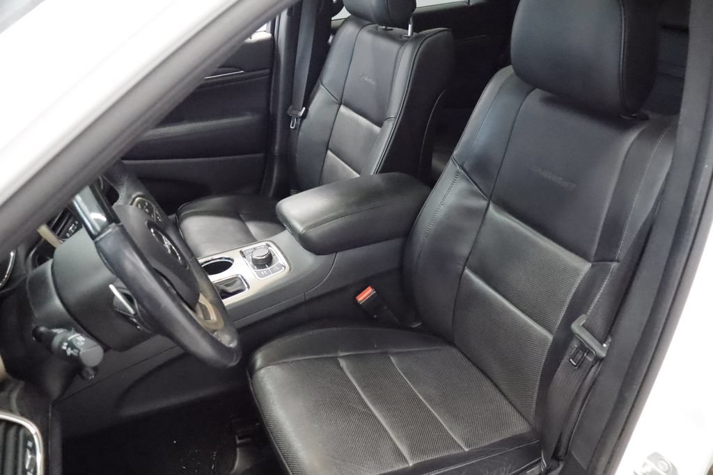 Used 2016 Jeep Grand Cherokee Summit w/ Platinum Series Group AWD/4WD image 19