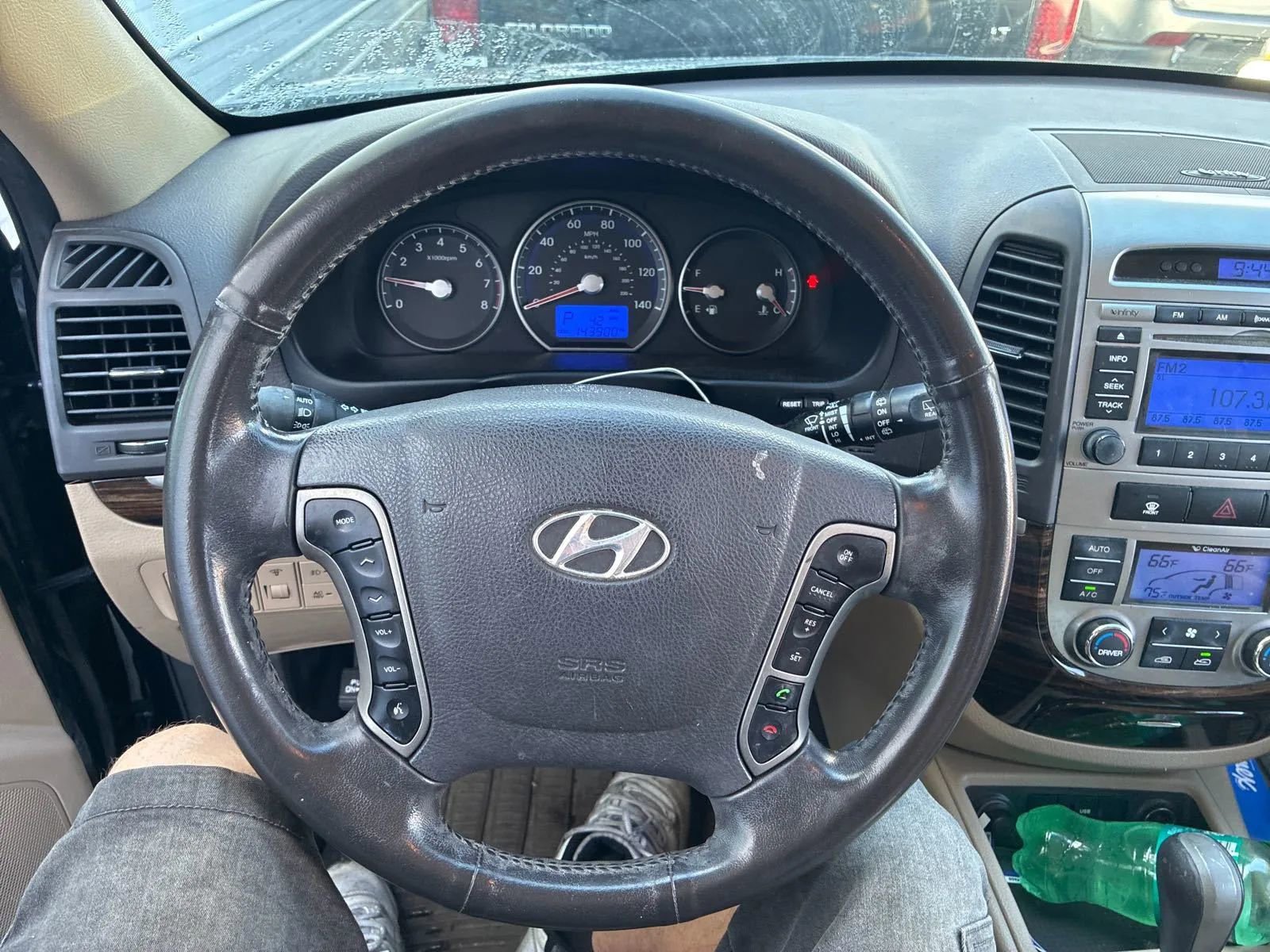 Used 2011 Hyundai Santa Fe Limited image 10