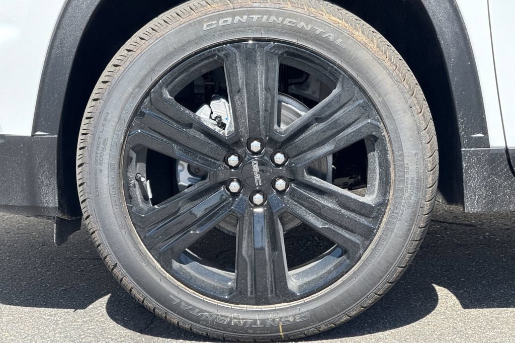 New 2027 GMC Acadia Elevation w/ Black Edition AWD/4WD image 30