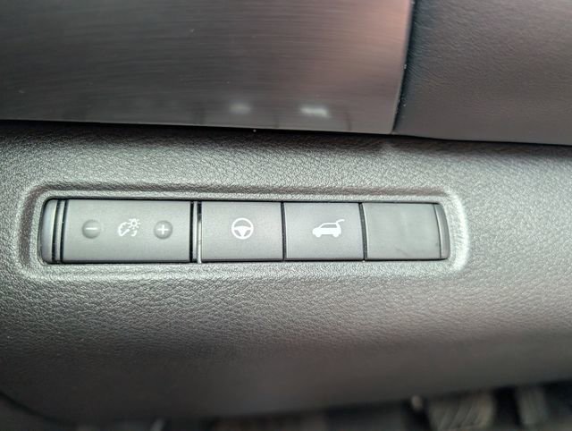 Used 2024 Nissan Pathfinder SL image 19