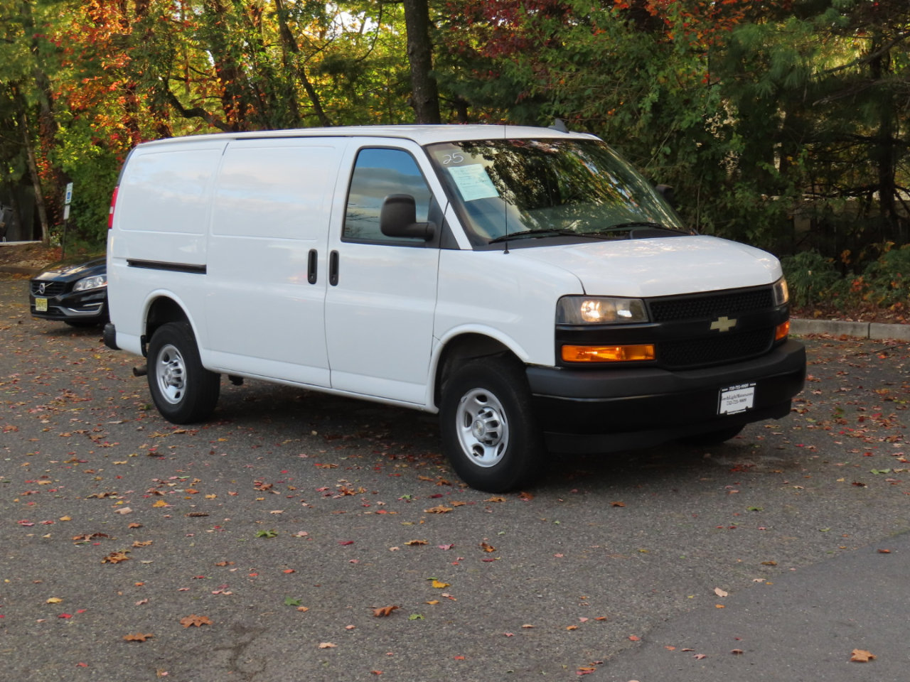 Used 2022 Chevrolet Express 2500 w/ Driver Convenience Package image 23