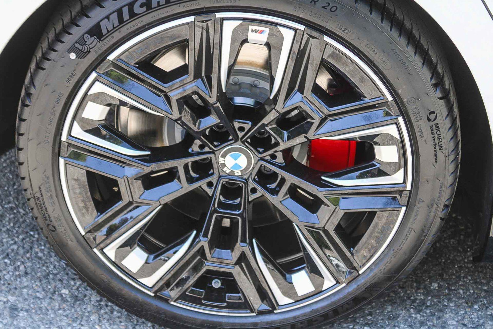 New 2026 BMW i5 M60 AWD/4WD image 9