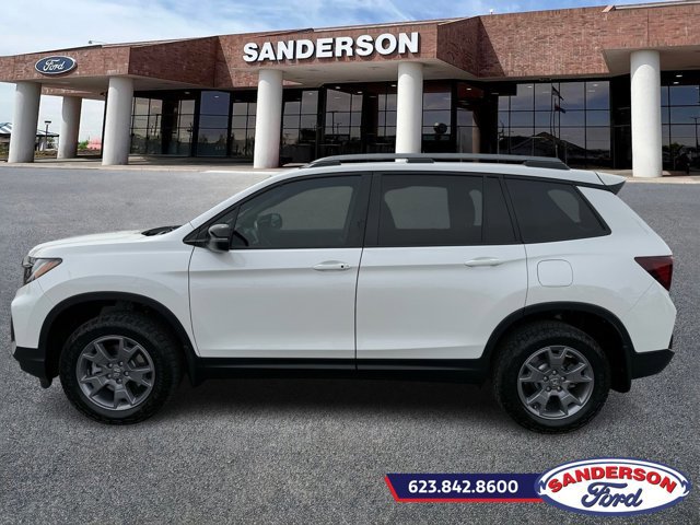 Used 2025 Honda Passport TrailSport image 5