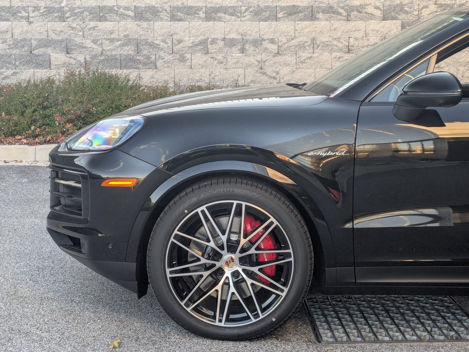 Used 2026 Porsche Cayenne S AWD/4WD image 10