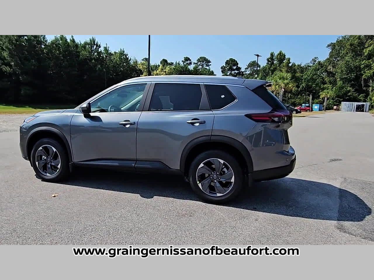 New 2026 Nissan Rogue SV image 25