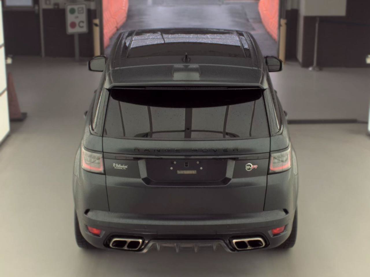 Used 2020 Land Rover Range Rover Sport SVR AWD/4WD image 3