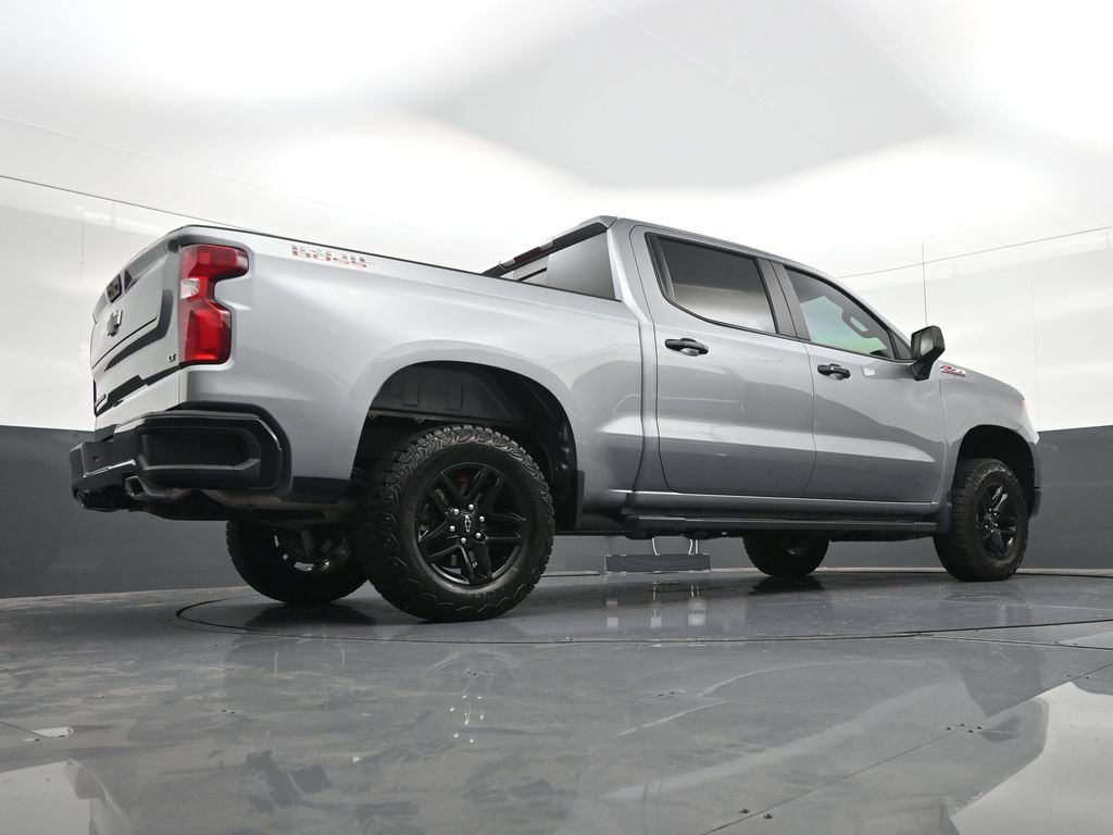 Used 2024 Chevrolet Silverado 1500 LT Trail Boss w/ Convenience Package II AWD/4WD image 29