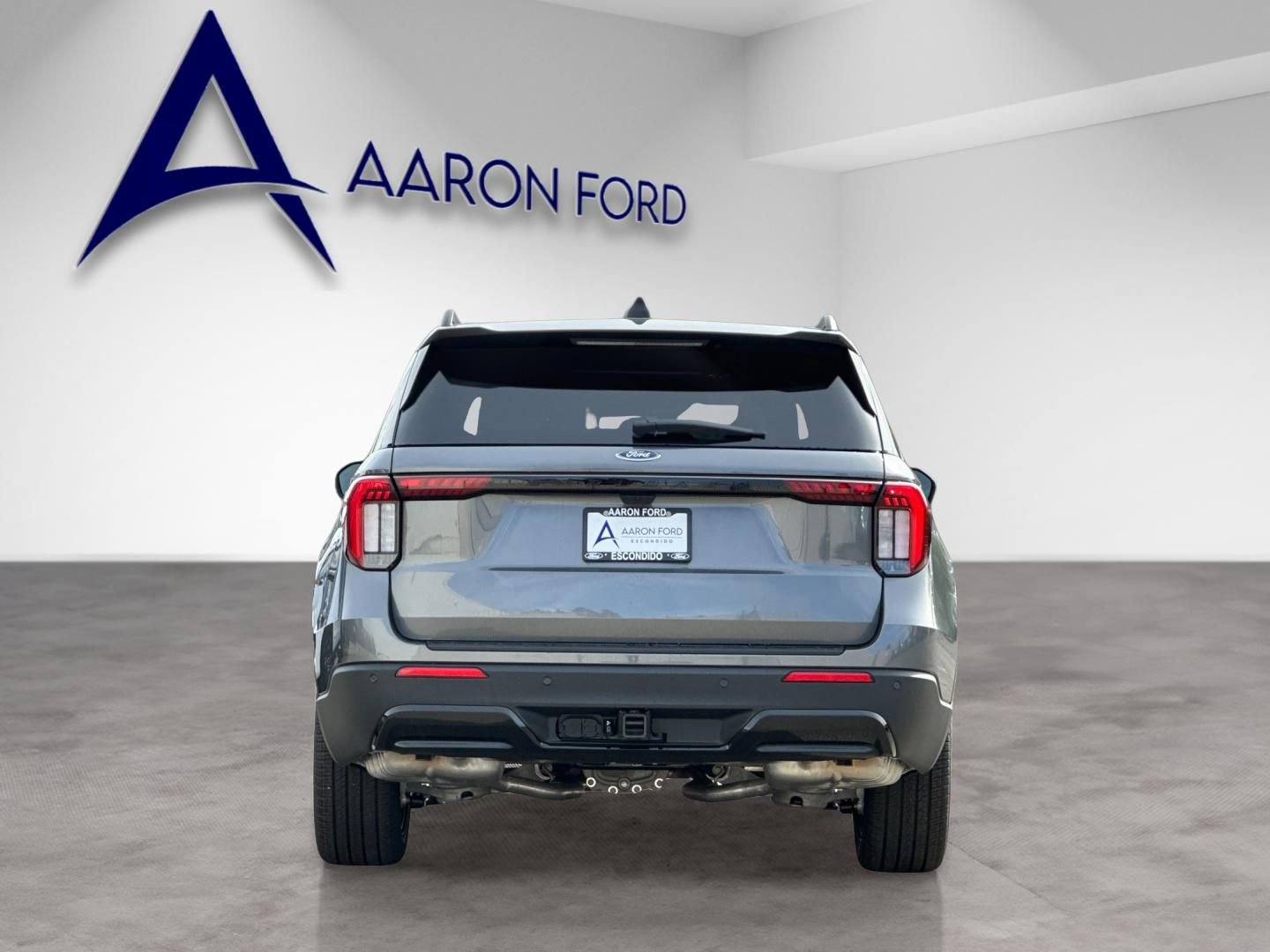 New 2026 Ford Explorer ST-Line w/ ST-Line Street Pack image 5