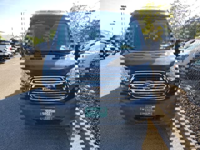 Used 2017 Ford Transit 350 XLT image 2