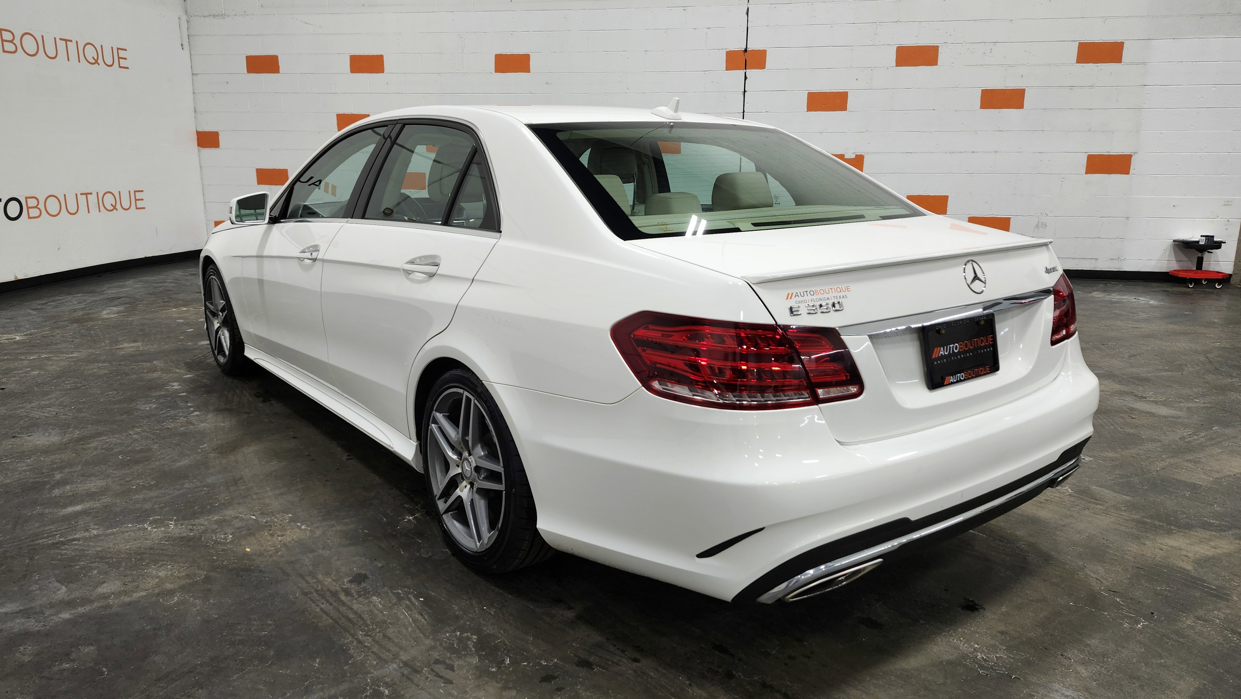 Used 2015 Mercedes-Benz E 350 4MATIC Sedan image 16