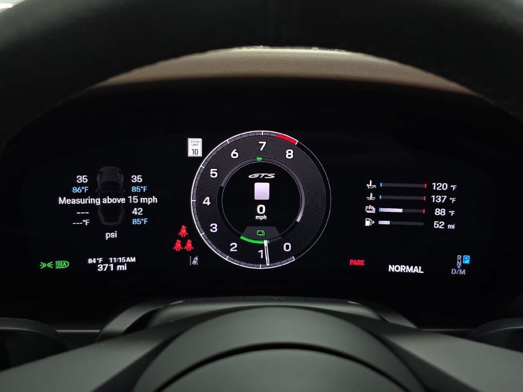 Certified 2026 Porsche 911 Targa 4 GTS AWD/4WD image 14