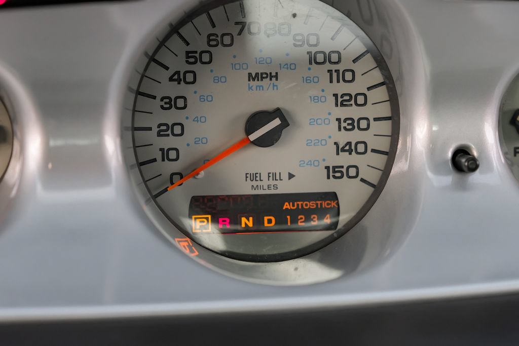Used 2001 Chrysler Prowler RWD image 13