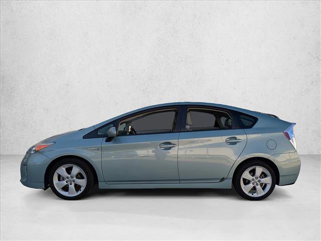 Used 2015 Toyota Prius Five image 6