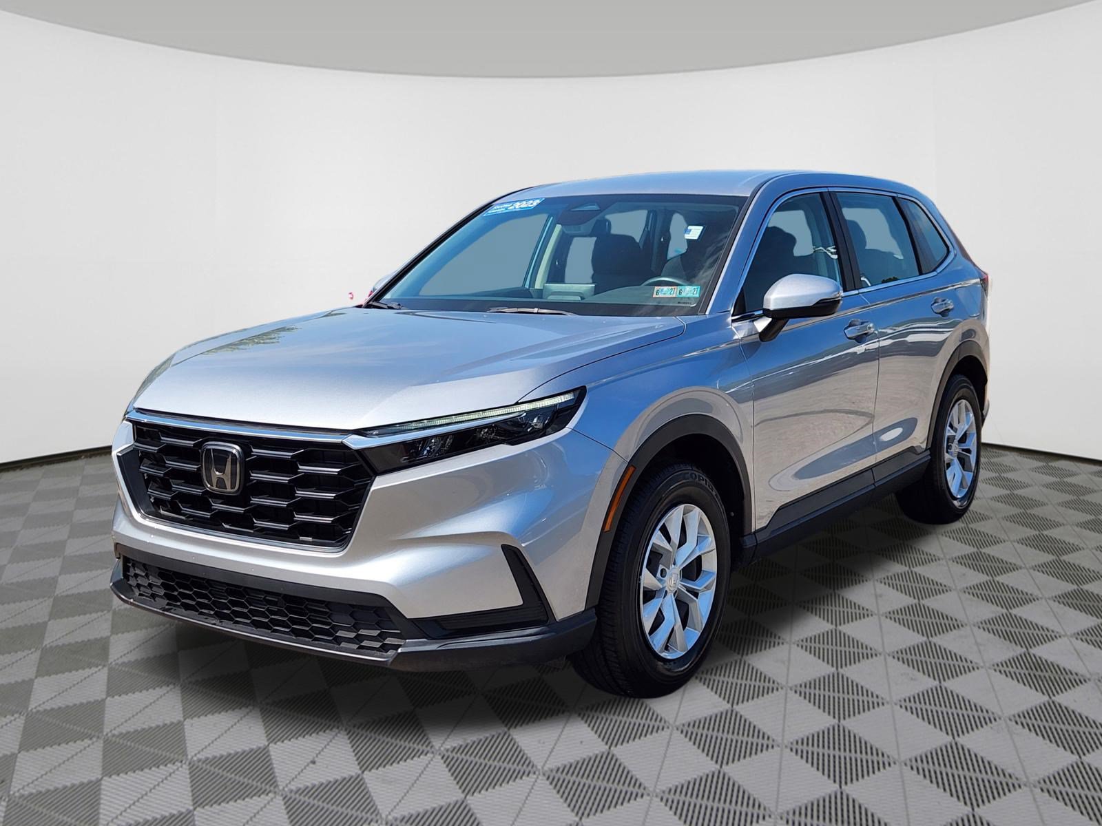 Certified 2023 Honda CR-V LX image 2