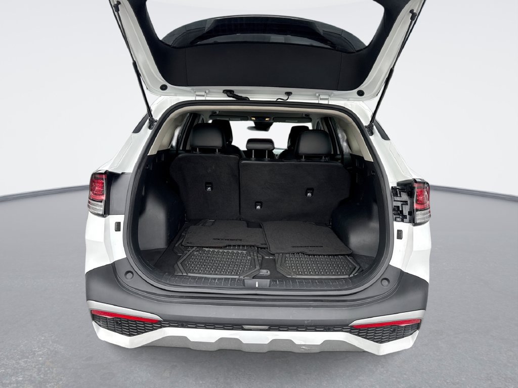 Used 2023 Kia Sportage EX FWD image 20