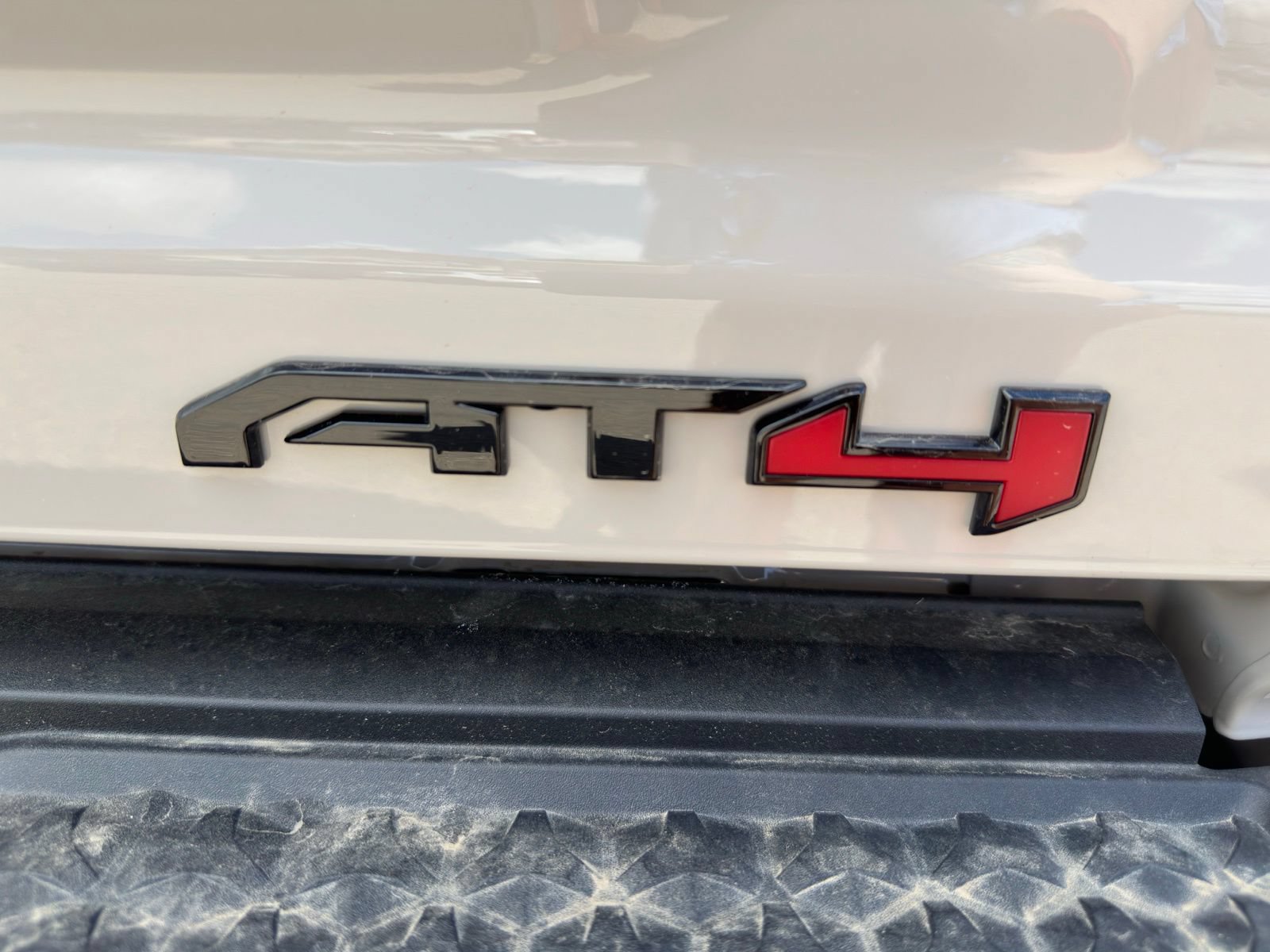New 2026 GMC Canyon AT4 w/ AT4 Premium Package AWD/4WD image 29