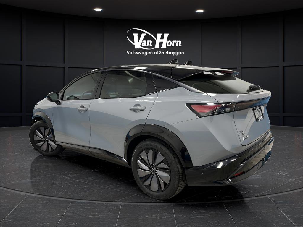 Used 2023 Nissan Ariya AWD/4WD image 5