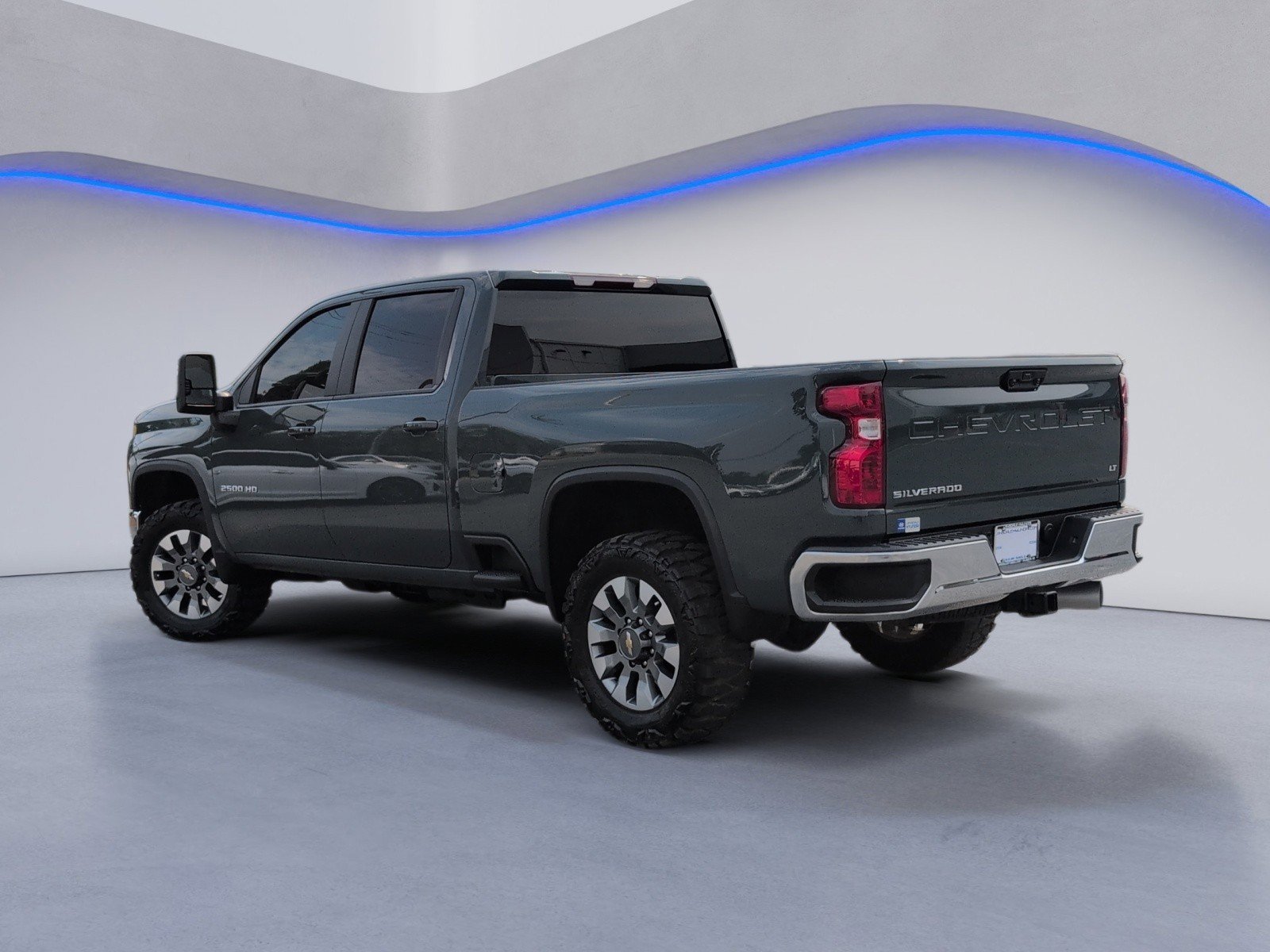 Used 2026 Chevrolet Silverado 2500 LT AWD/4WD image 9