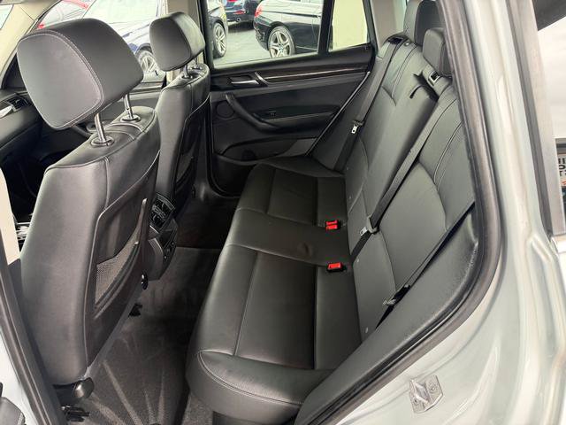 Used 2017 BMW X3 xDrive28i AWD/4WD image 5