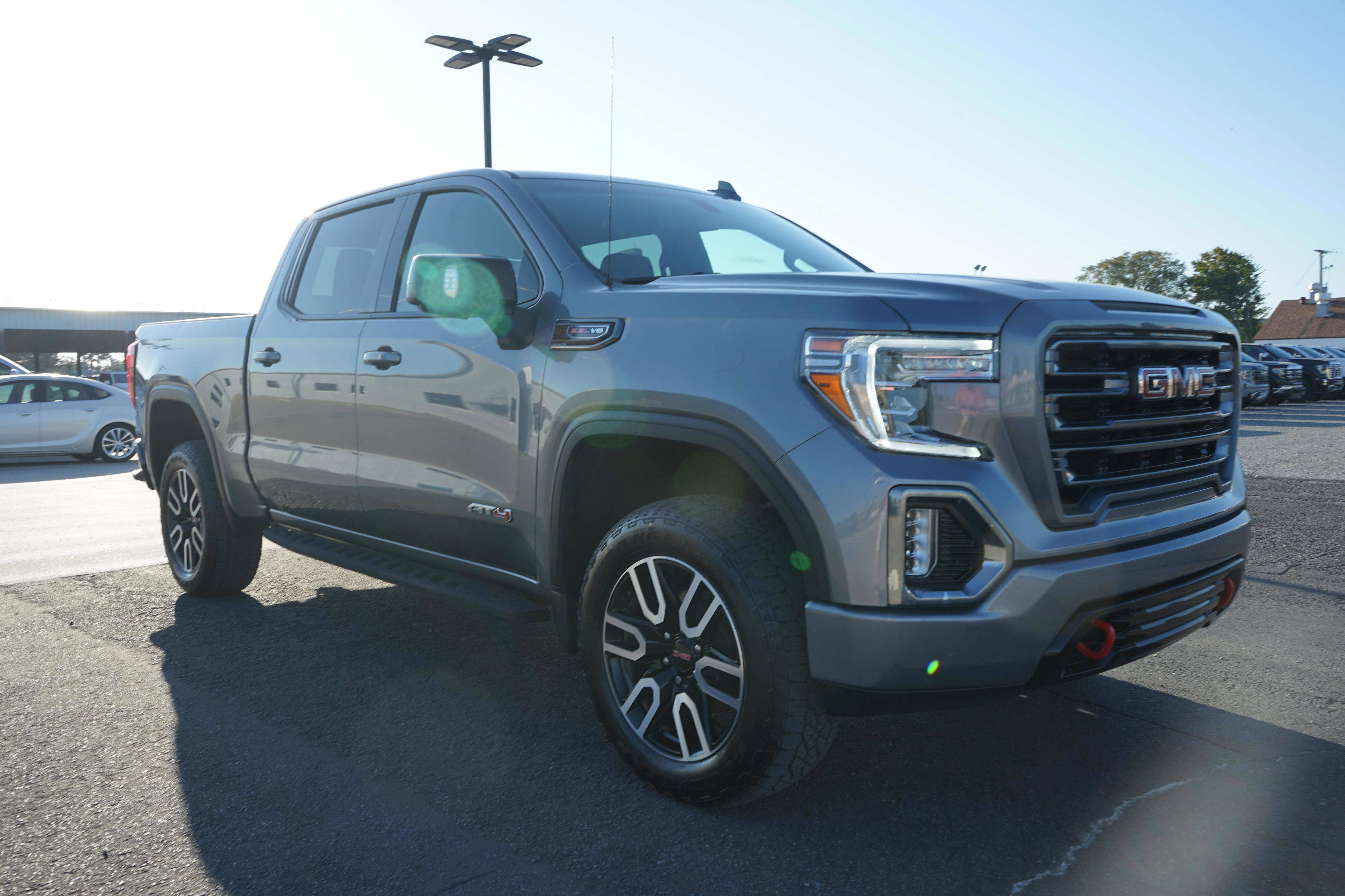 Used 2022 GMC Sierra 1500 AT4 w/ AT4 Preferred Package image 7