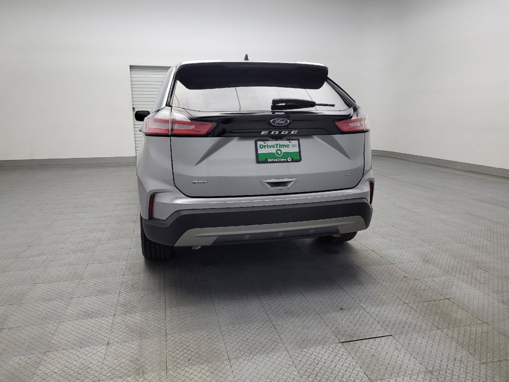 Used 2024 Ford Edge SEL image 6