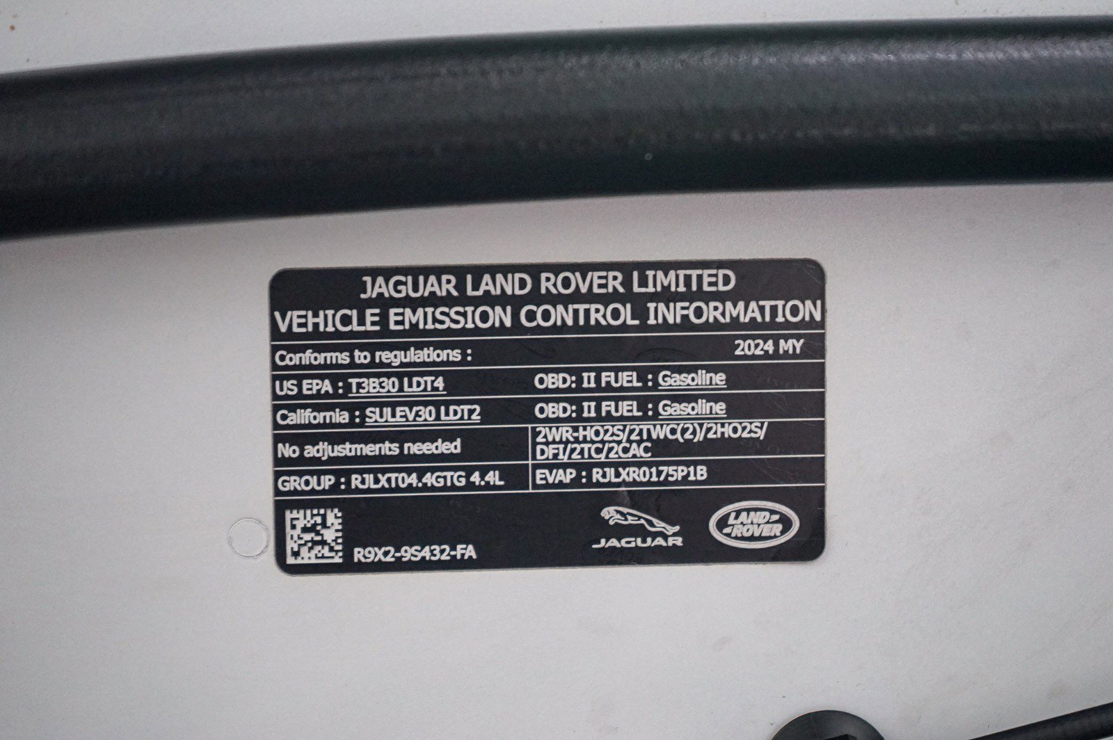 Used 2024 Land Rover Range Rover Long Wheelbase Autobiography AWD/4WD image 33