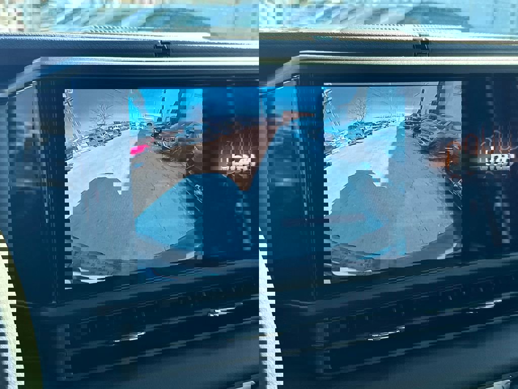 Used 2025 Jeep Wrangler Unlimited Rubicon image 25