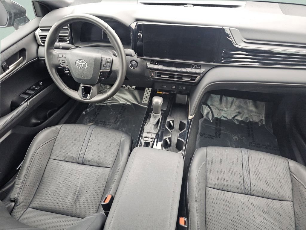 Used 2025 Toyota Camry XSE FWD image 28