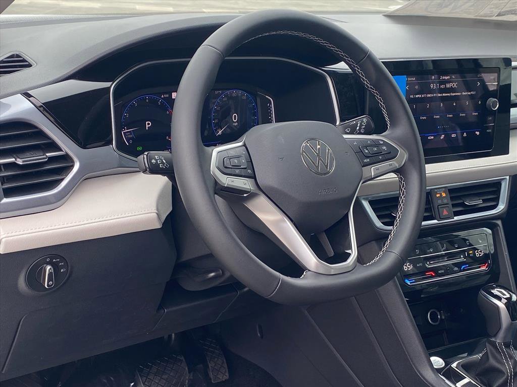 New 2026 Volkswagen Taos SEL AWD/4WD image 4