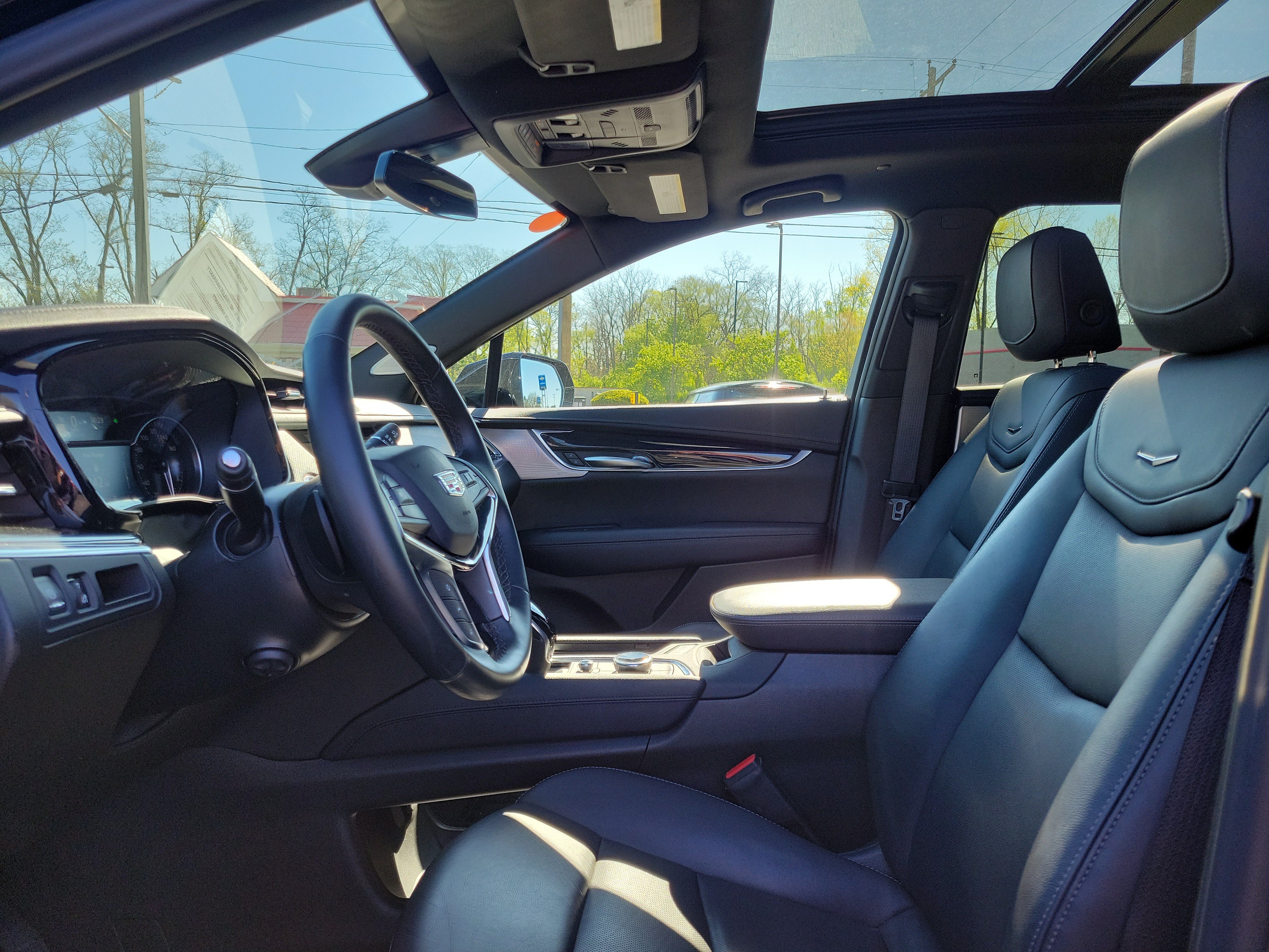 Used 2025 Cadillac XT5 Premium Luxury AWD/4WD image 15