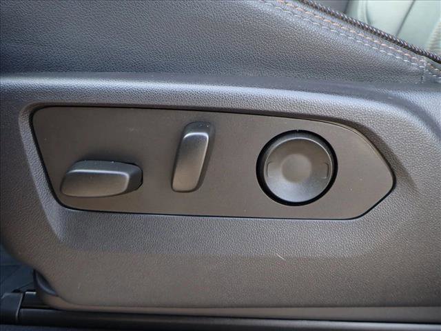 Used 2023 Chevrolet Silverado 1500 High Country w/ High Country Premium Package image 12