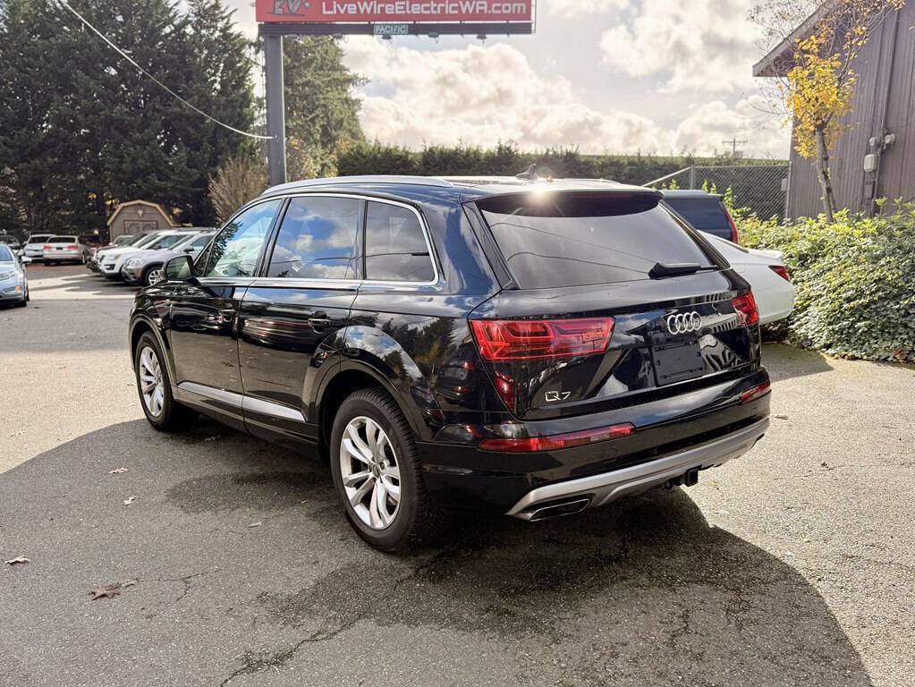 Used 2019 Audi Q7 3.0T Premium w/ Convenience Package AWD/4WD image 3