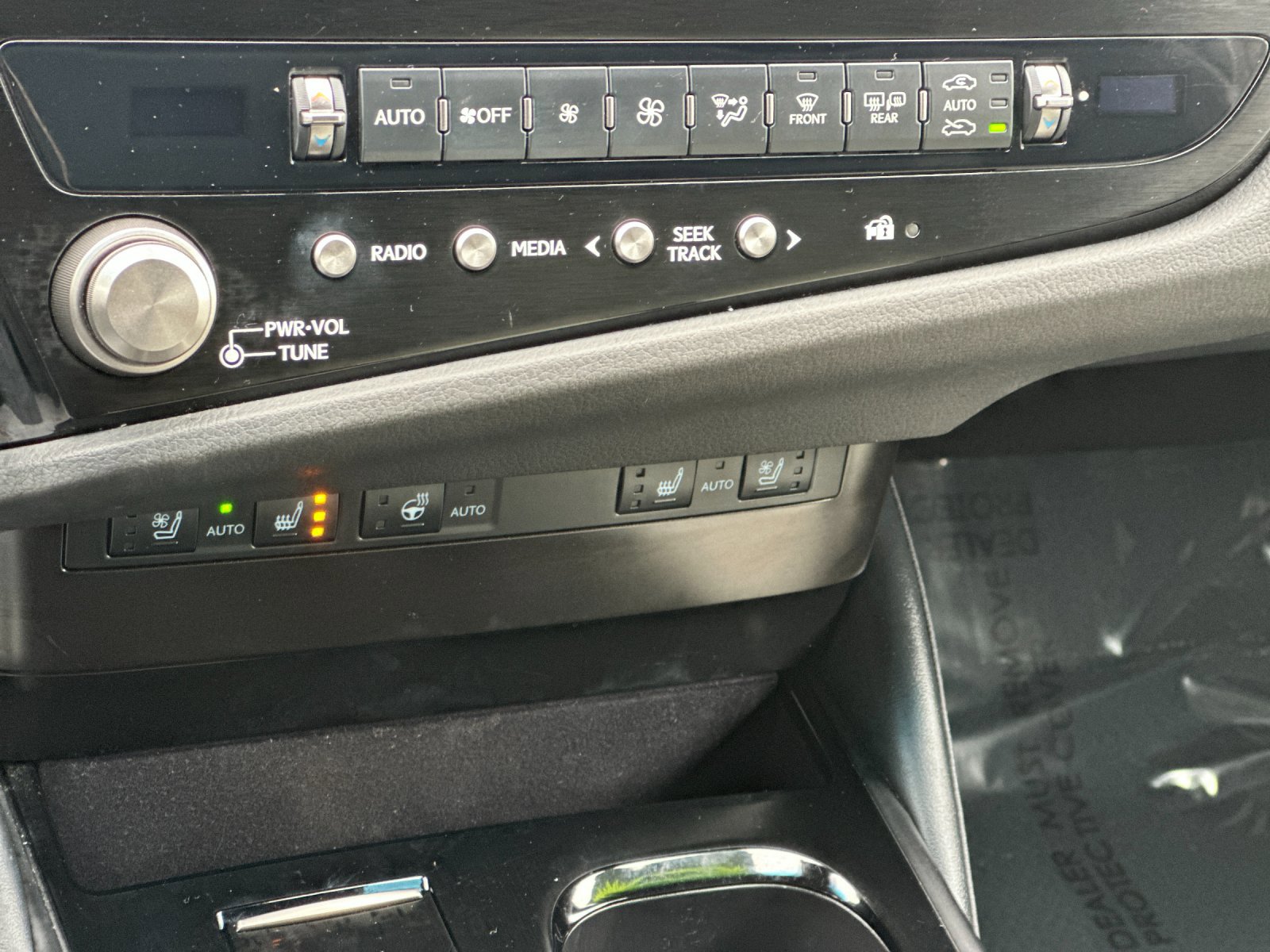 Used 2023 Lexus ES 350 F Sport image 19