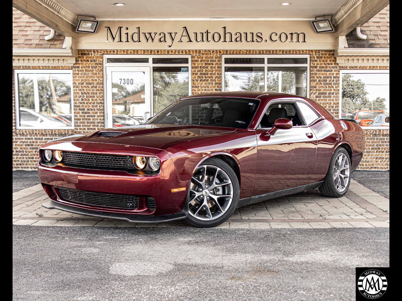 Used 2023 Dodge Challenger GT RWD image 1
