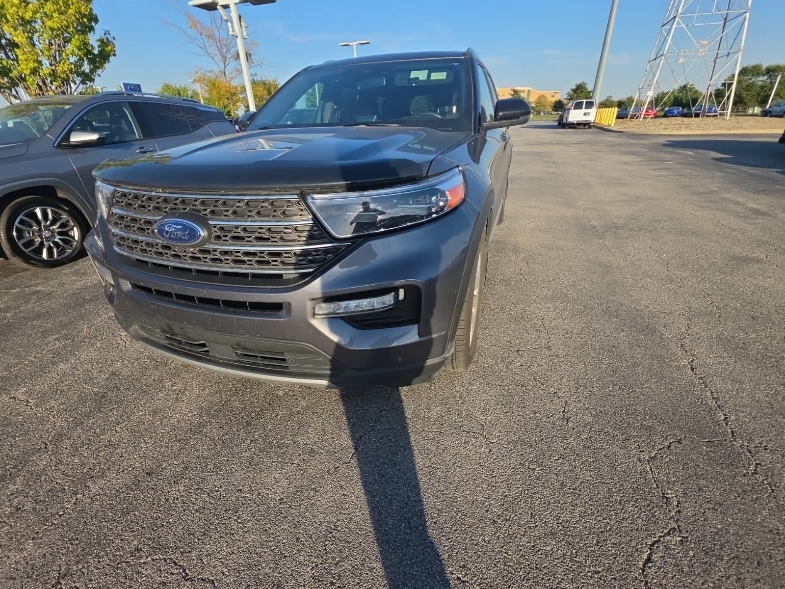 Used 2022 Ford Explorer King Ranch w/ Premium Technology Package AWD/4WD image 6