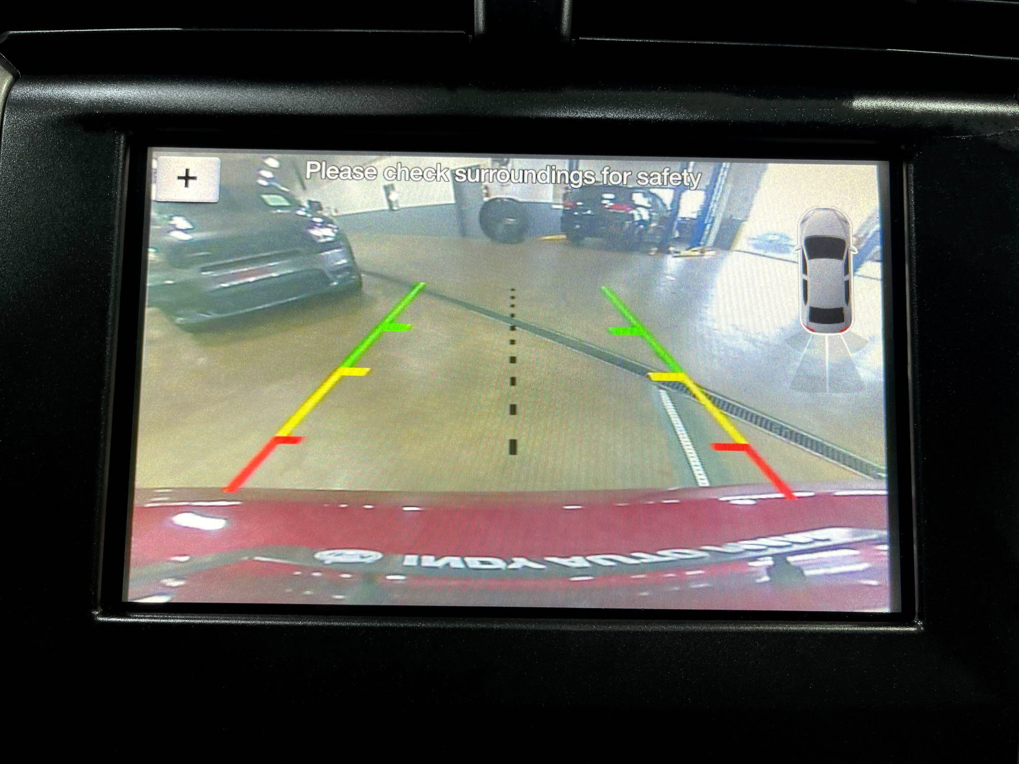 Used 2018 Ford Fusion SE w/ Fusion SE Technology Package FWD image 11