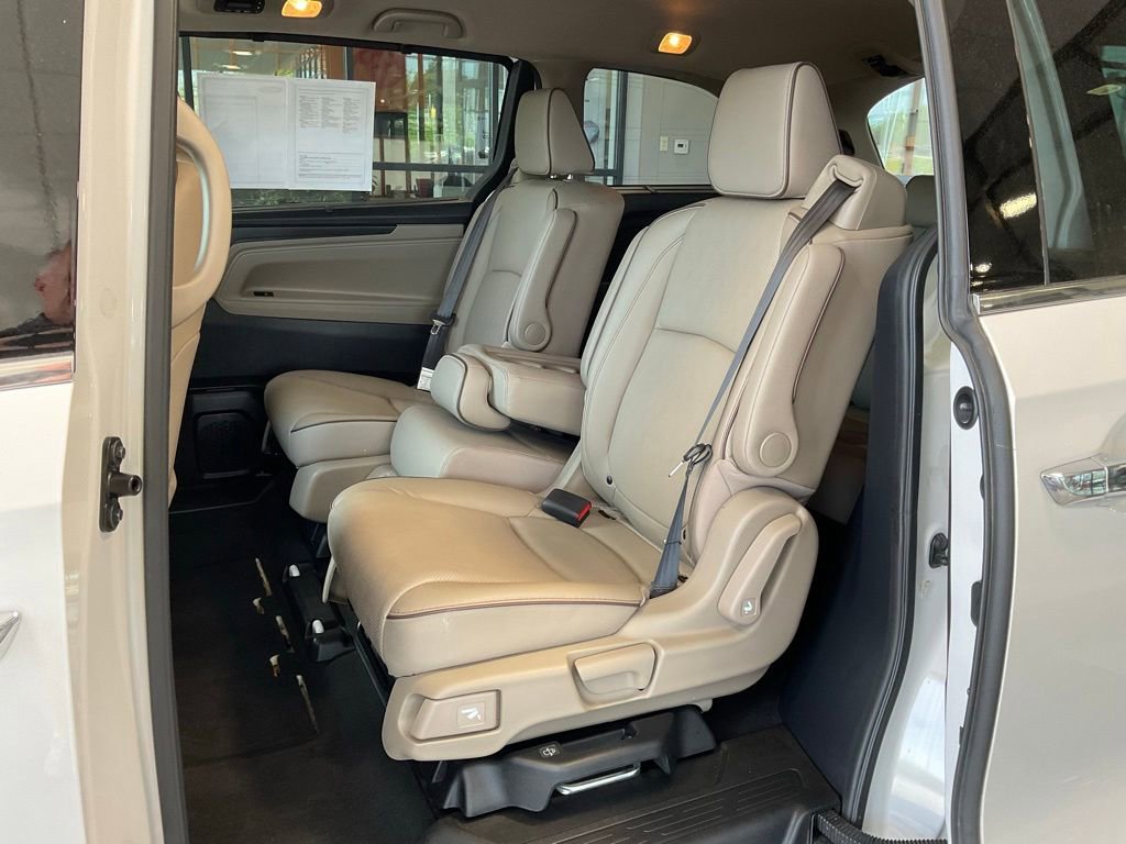 Used 2024 Honda Odyssey Elite image 23