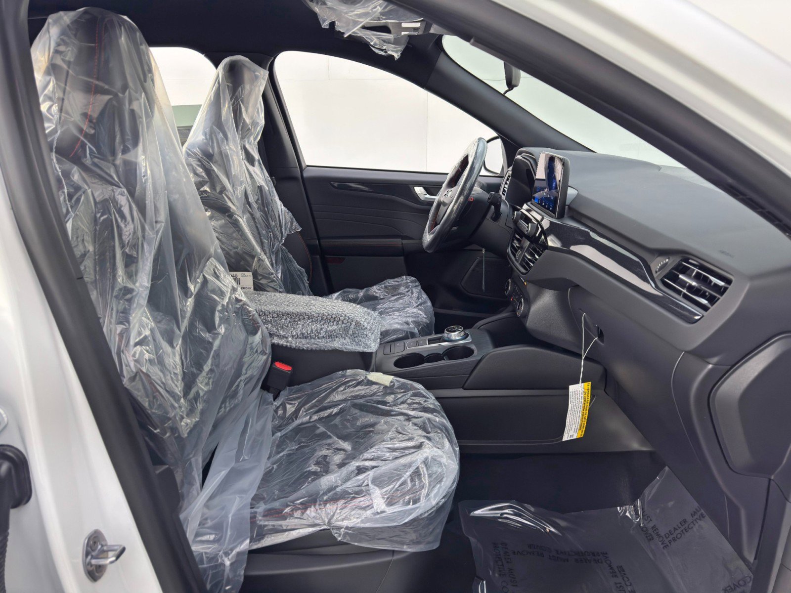 Used 2024 Ford Escape ST-Line Select image 14