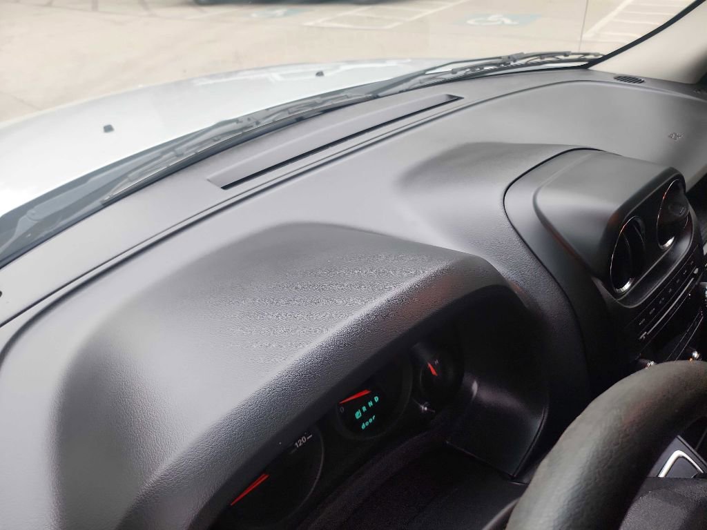 Used 2010 Jeep Patriot Sport w/ Tire & Wheel Group image 17