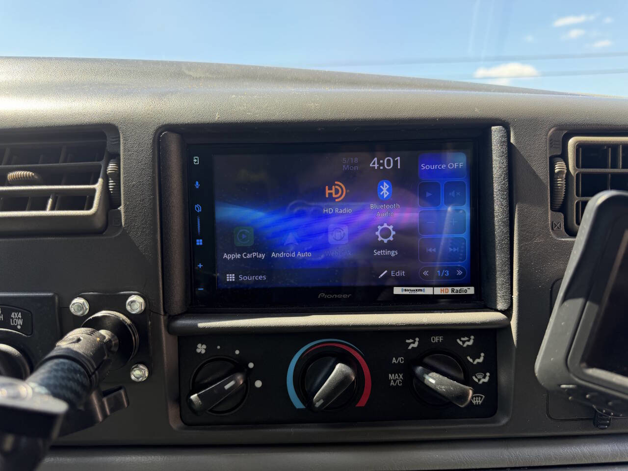 Used 2004 Ford F250 XLT AWD/4WD image 11