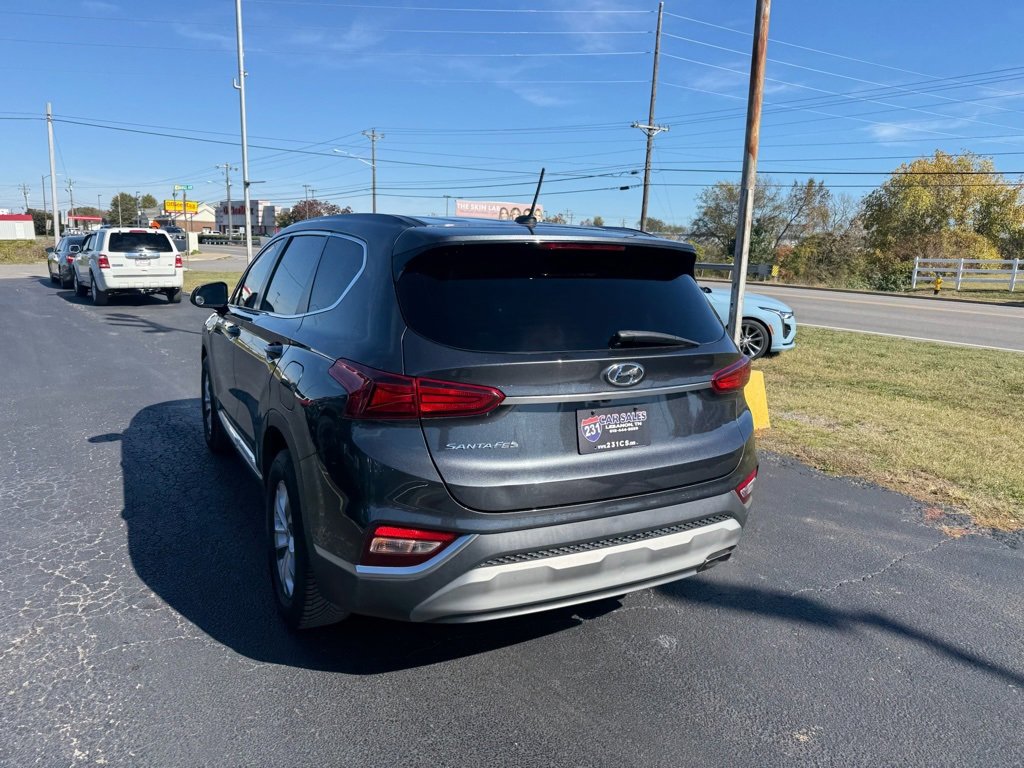 Used 2020 Hyundai Santa Fe SE image 5