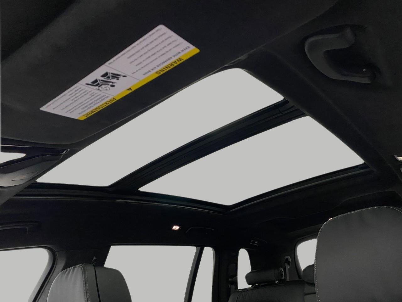 New 2026 BMW X7 M60i image 34