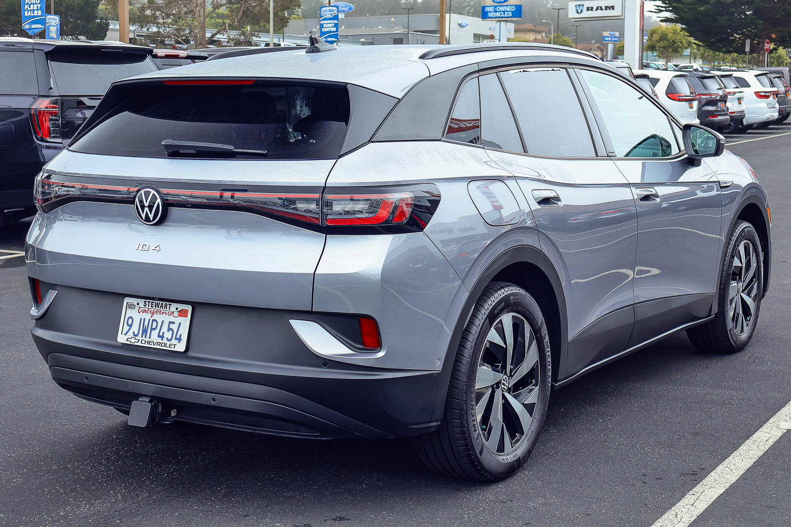 Used 2023 Volkswagen ID.4 Pro AWD/4WD image 20