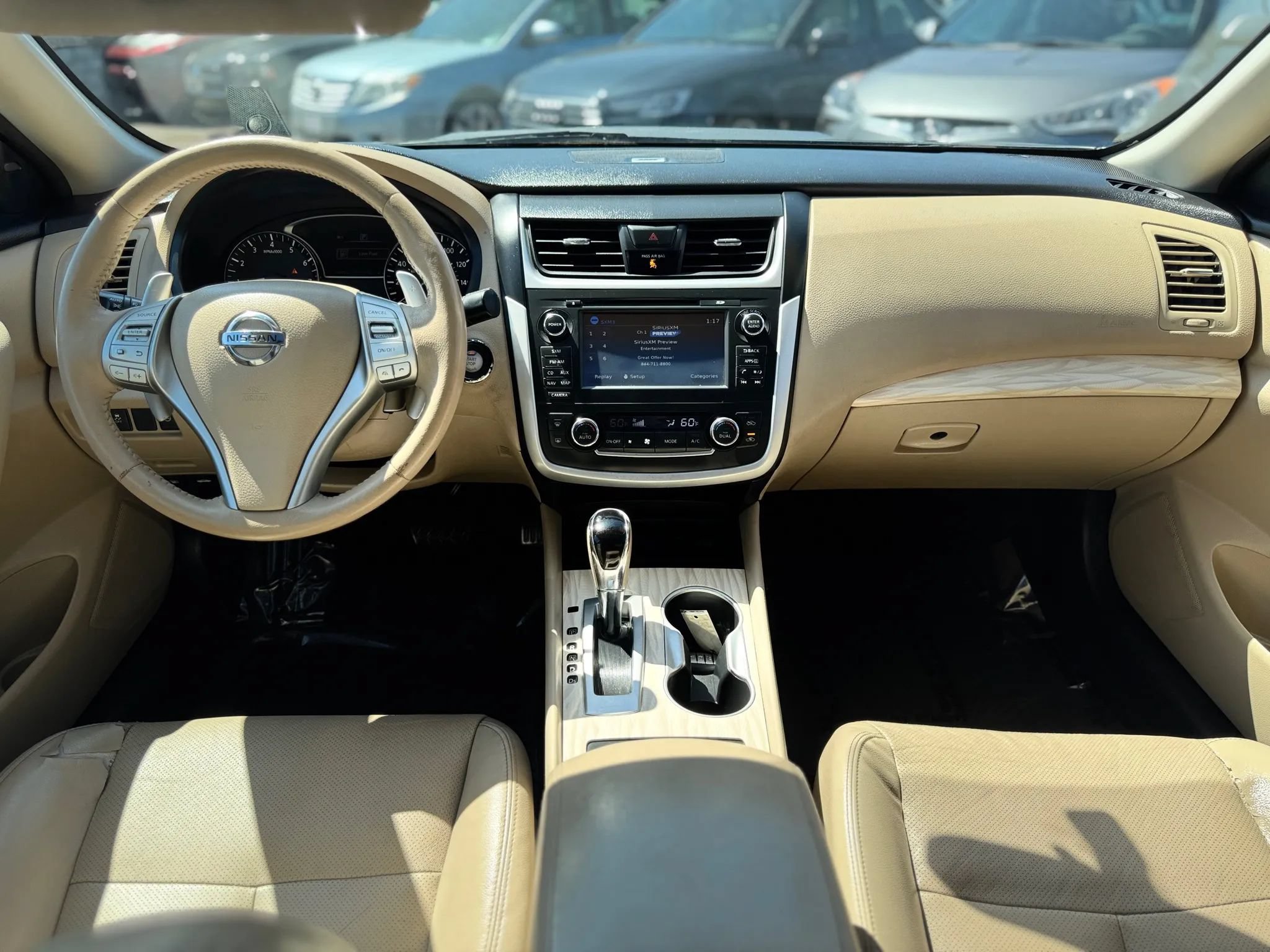 Used 2016 Nissan Altima 3.5 SL FWD image 12