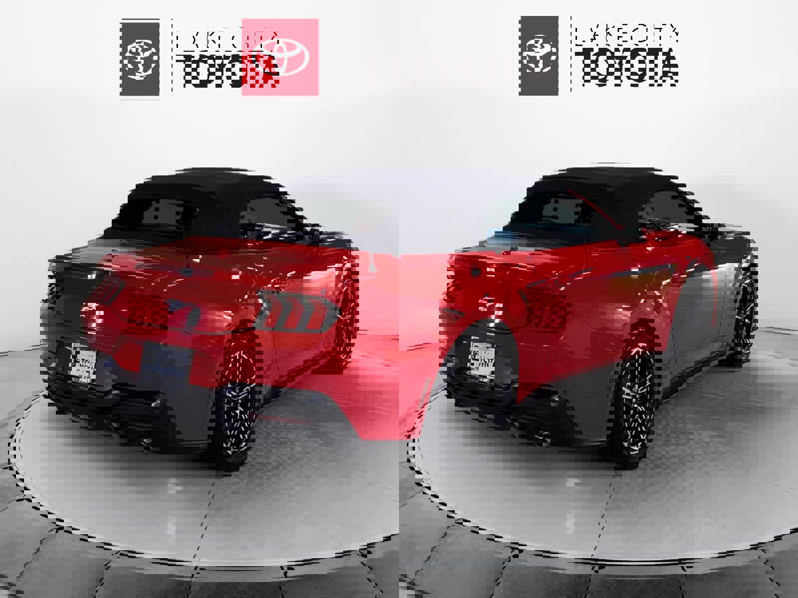 Used 2024 Ford Mustang Premium image 8