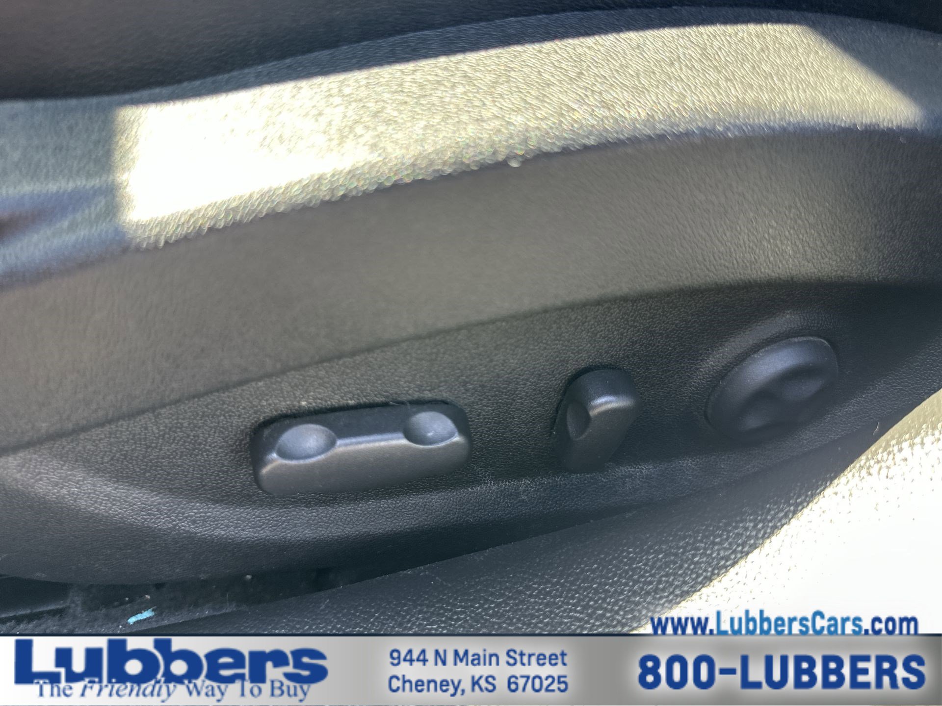 Used 2012 Buick LaCrosse Leather FWD image 12