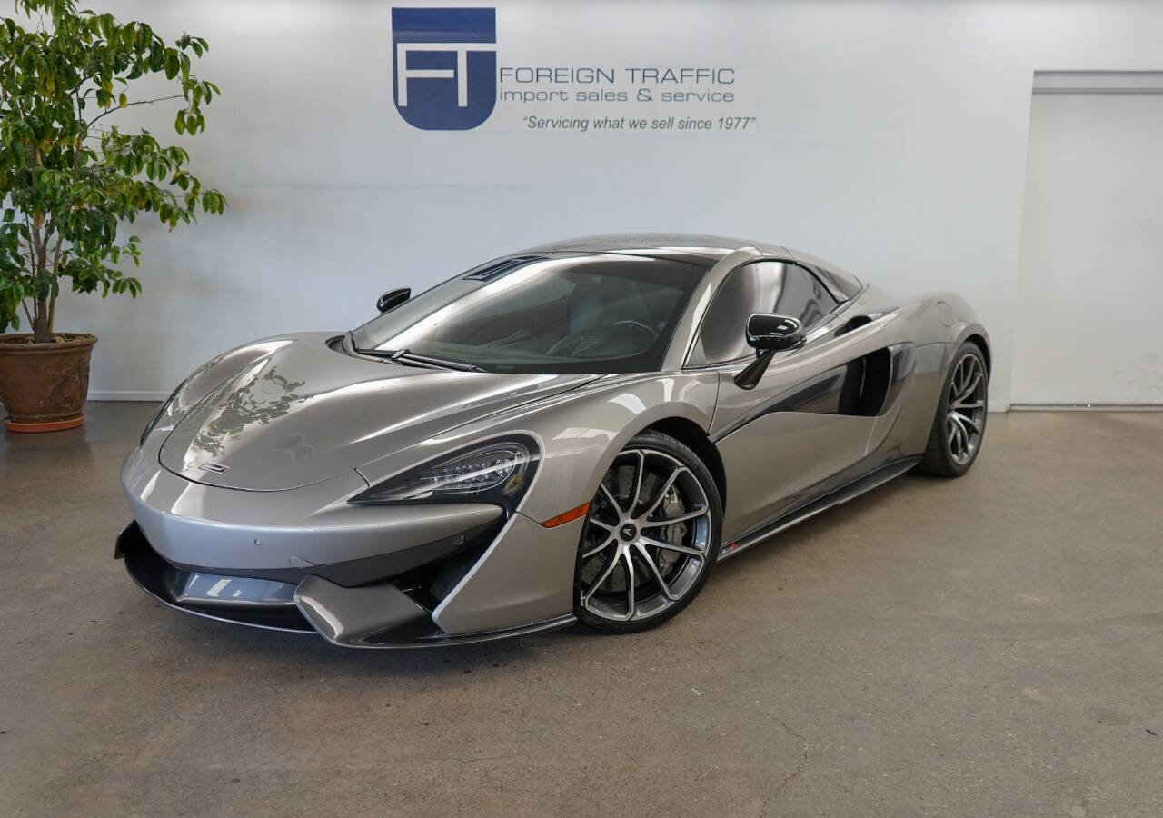 Used 2020 McLaren 570S Spider image 38