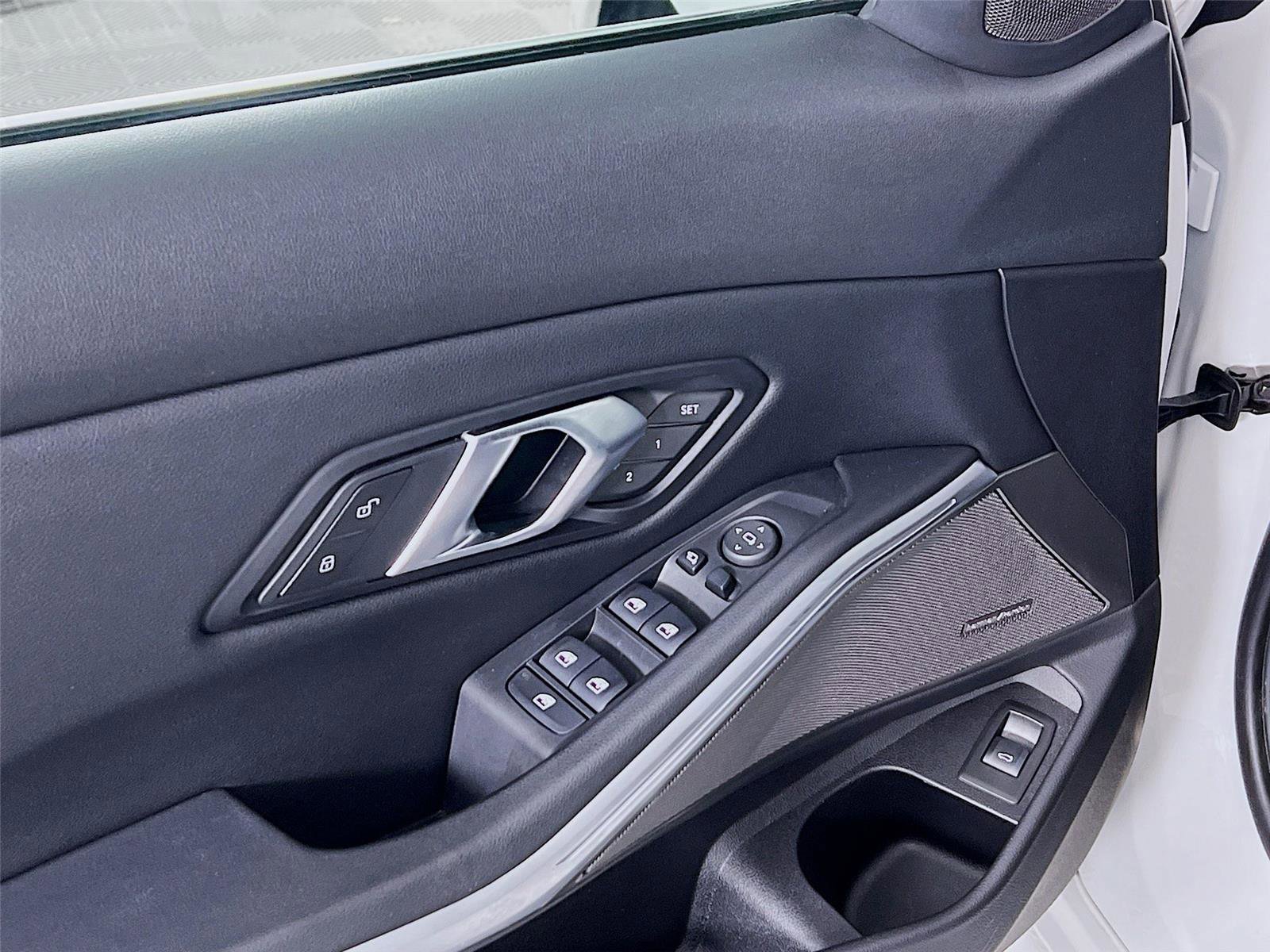 Used 2024 BMW 330i xDrive Sedan w/ Premium Package image 18